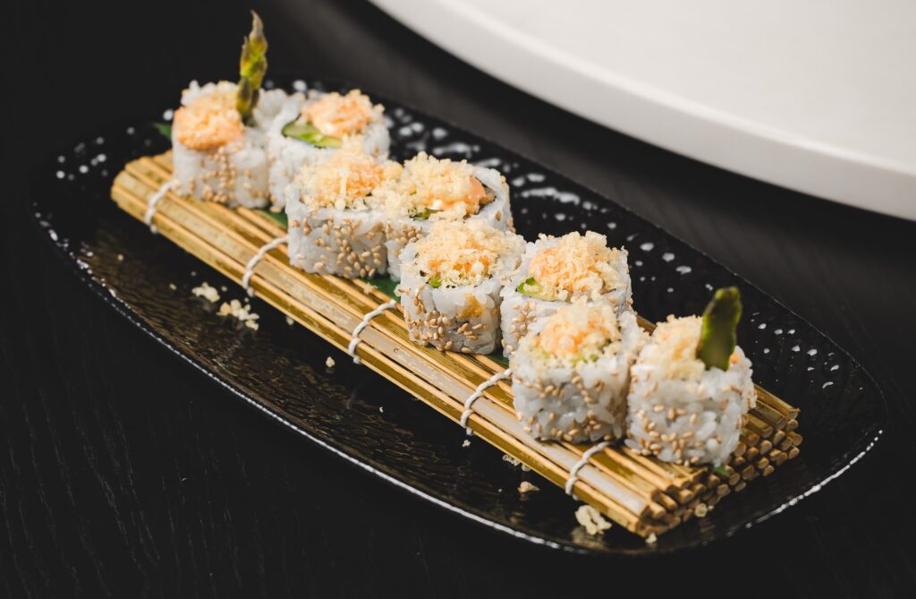 PRAWNS TEMPURA ROLL 1