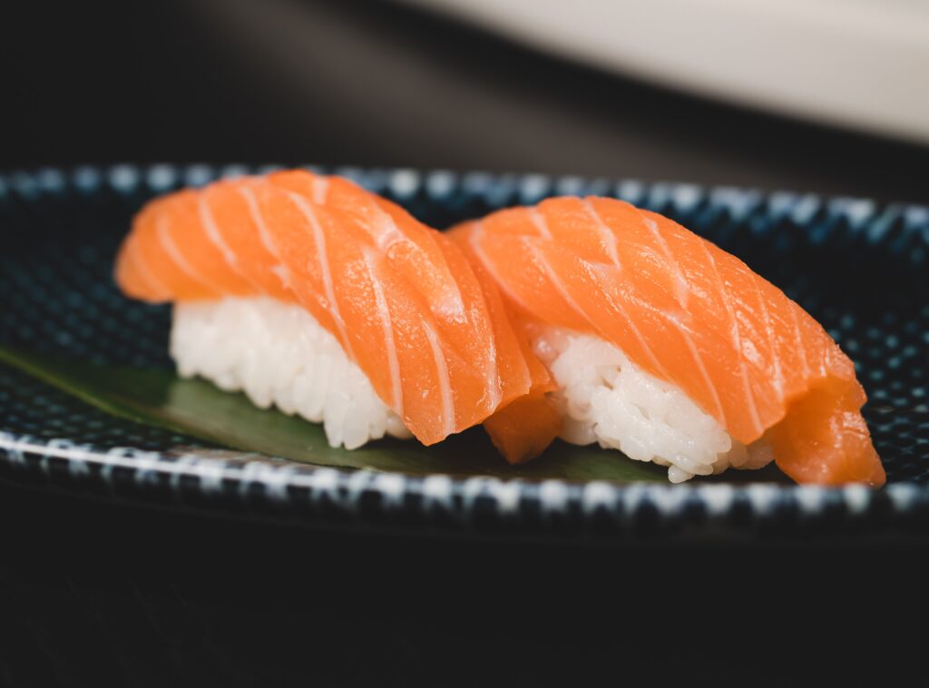SAKE SALMON NIGIRI 2