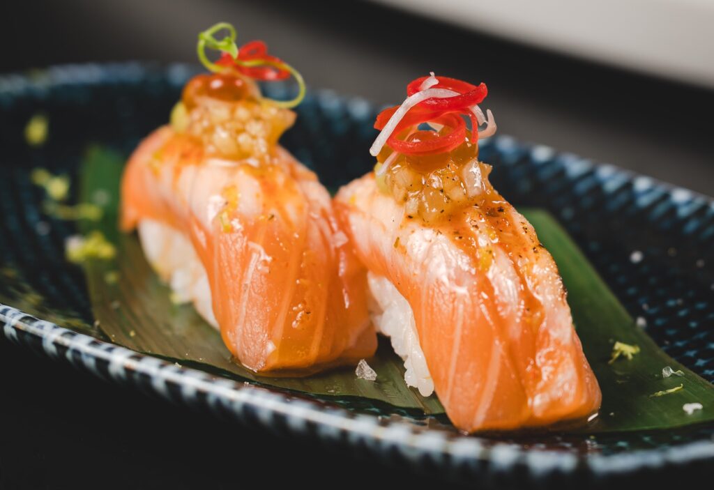 TORCH SALMON NIGIRI 3